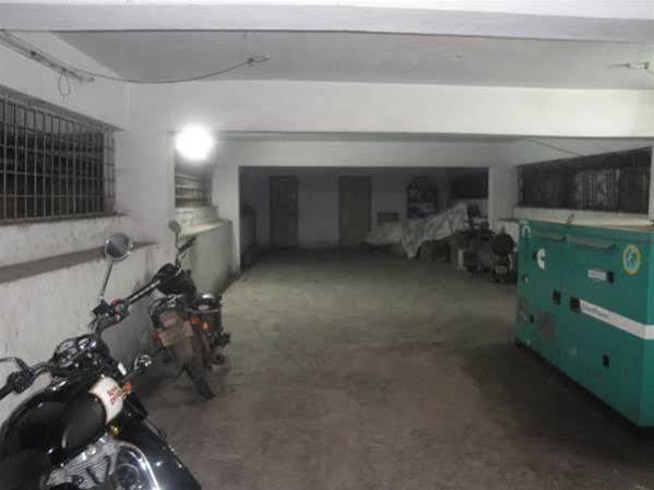 ויסאקפאטנם Oyo Hotel Lakshmi Paradise מראה חיצוני תמונה