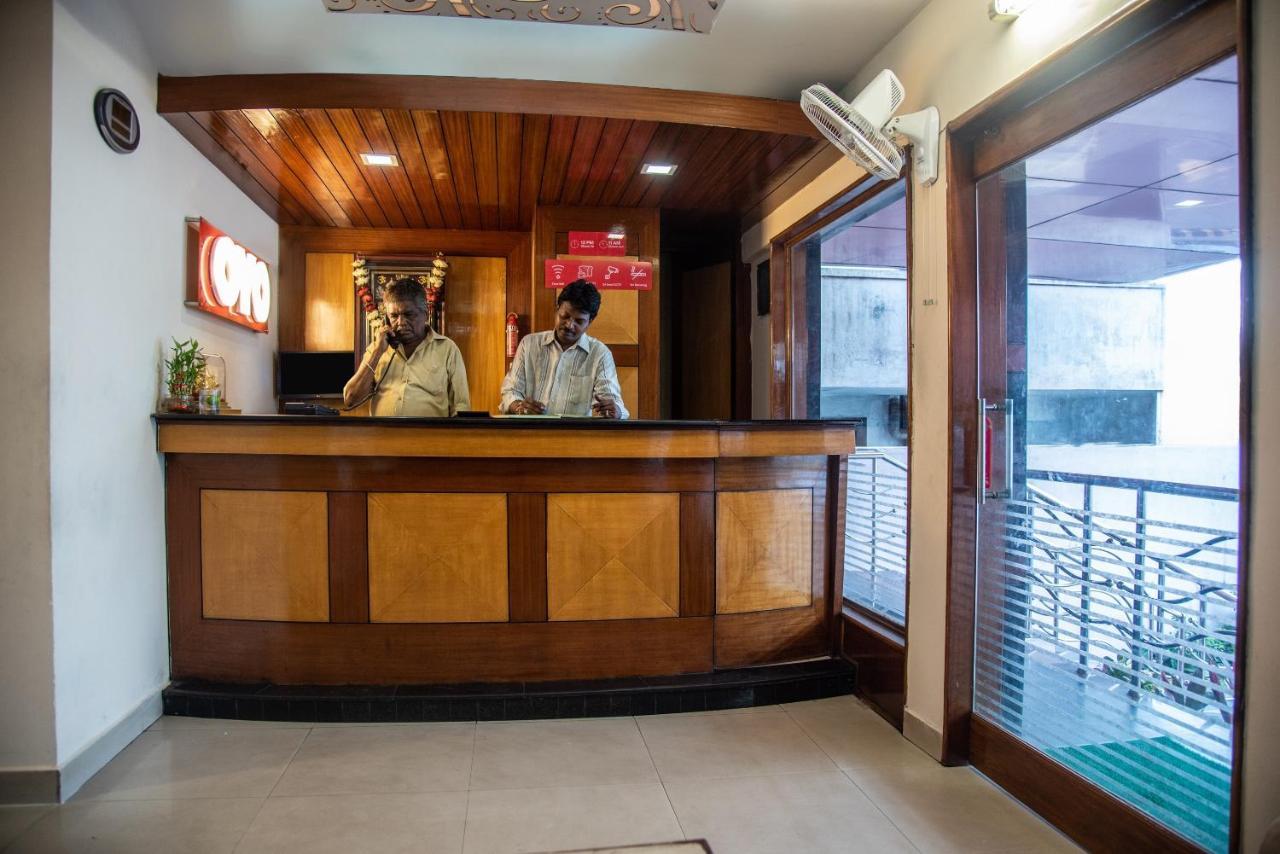 ויסאקפאטנם Oyo Hotel Lakshmi Paradise מראה חיצוני תמונה